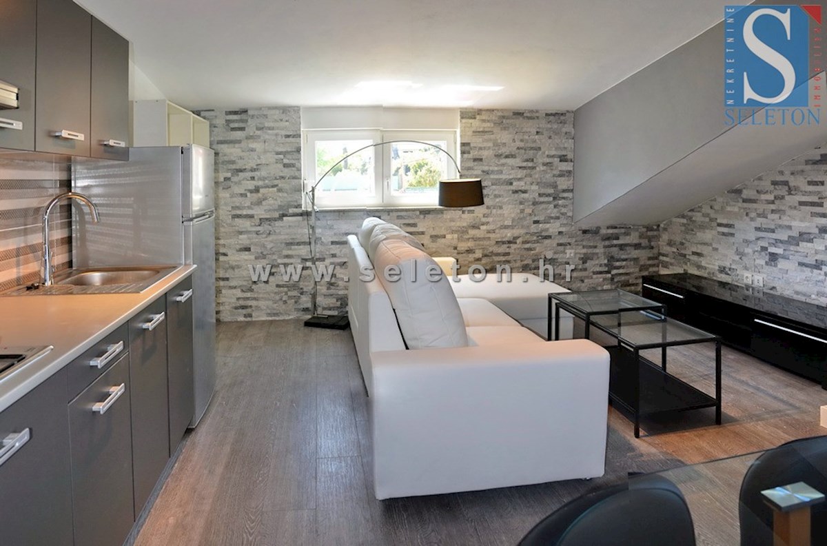 Funtana, opremljeno stanovanje 41 m2 s pogledom na morje