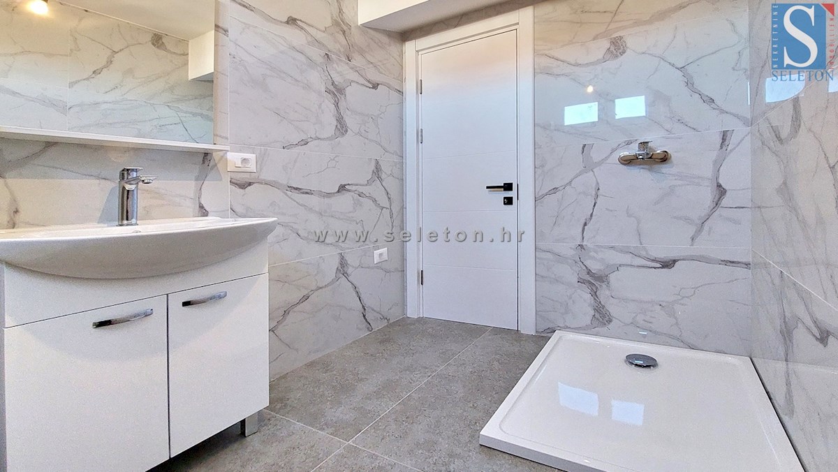 Istra, Poreč - okolica, novo stanovanje velikosti 110 m2