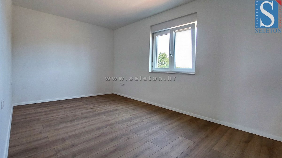 Novo stanovanje v okolici Poreča 82 m2 s pogledom na morje