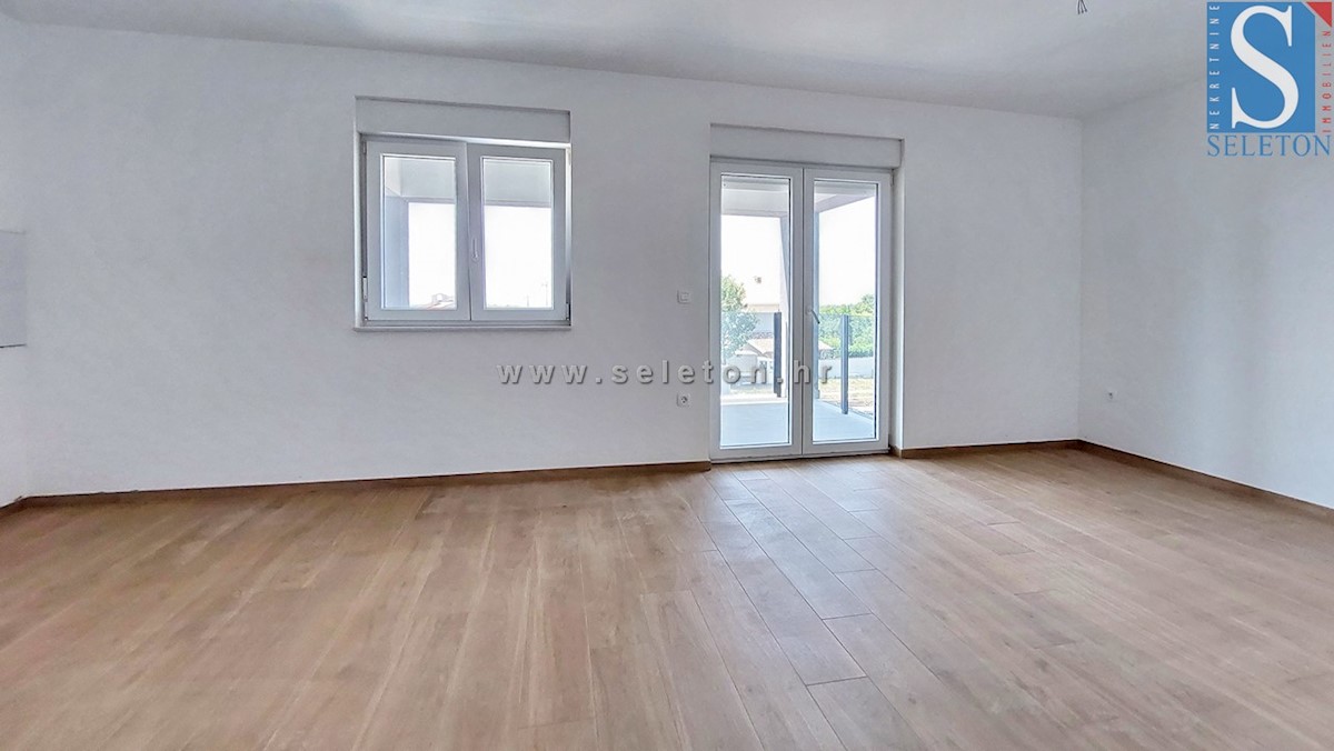 Novo stanovanje v okolici Poreča 82 m2 s pogledom na morje