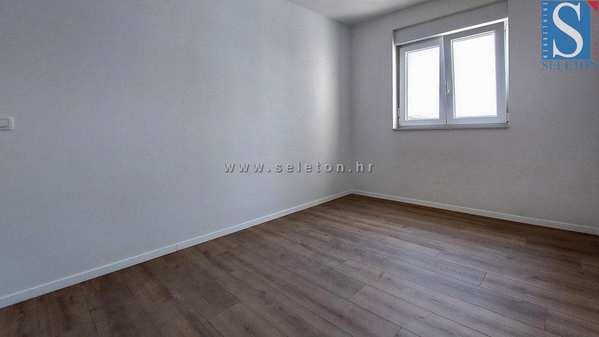 Novo stanovanje v okolici Poreča 82 m2 s pogledom na morje