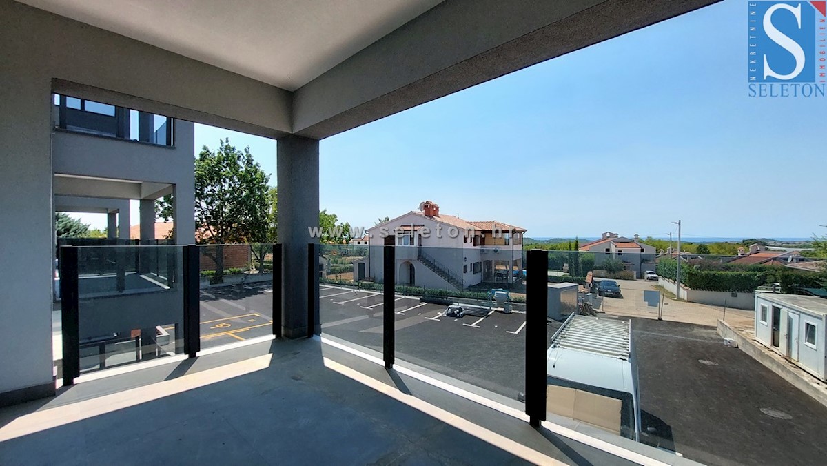 Novo stanovanje v okolici Poreča 82 m2 s pogledom na morje