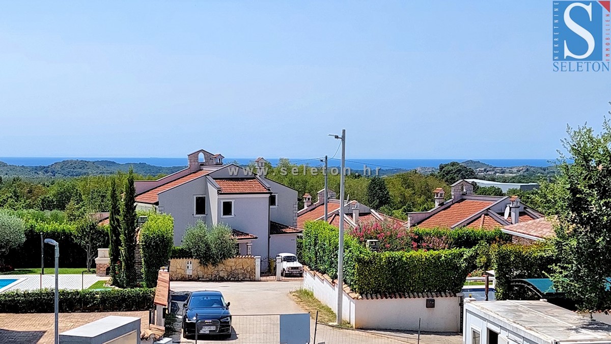 Novo stanovanje v okolici Poreča 82 m2 s pogledom na morje