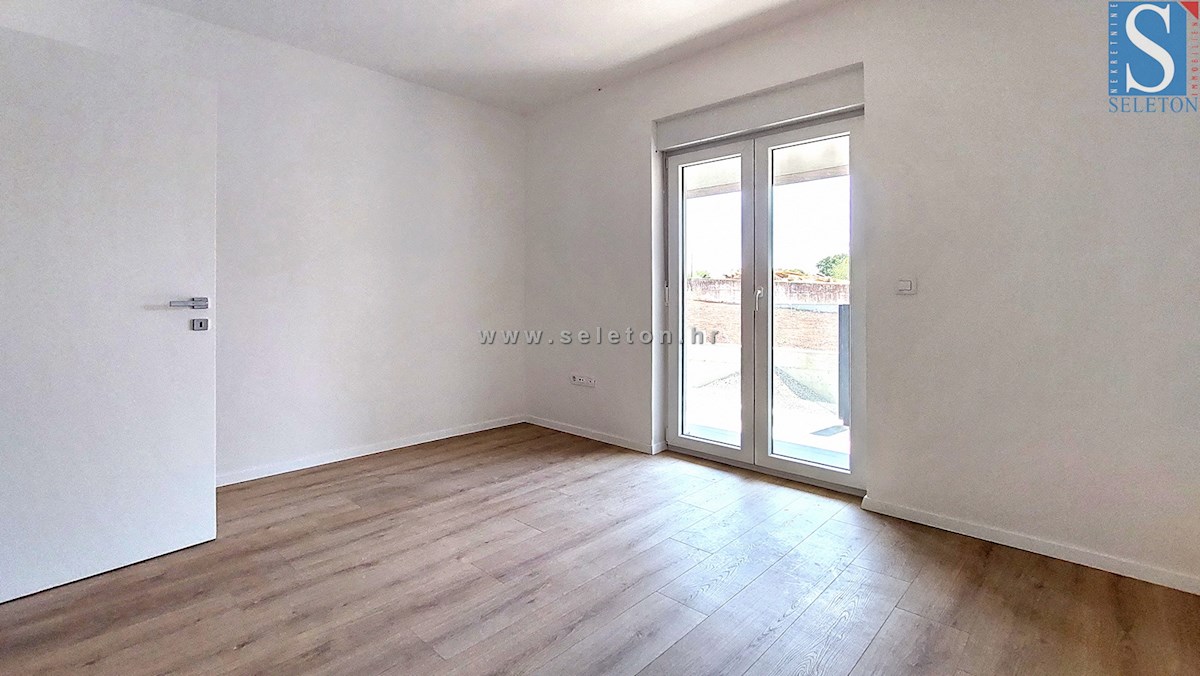 Novo stanovanje v okolici Poreča 72 m2 z vrtom 170 m2