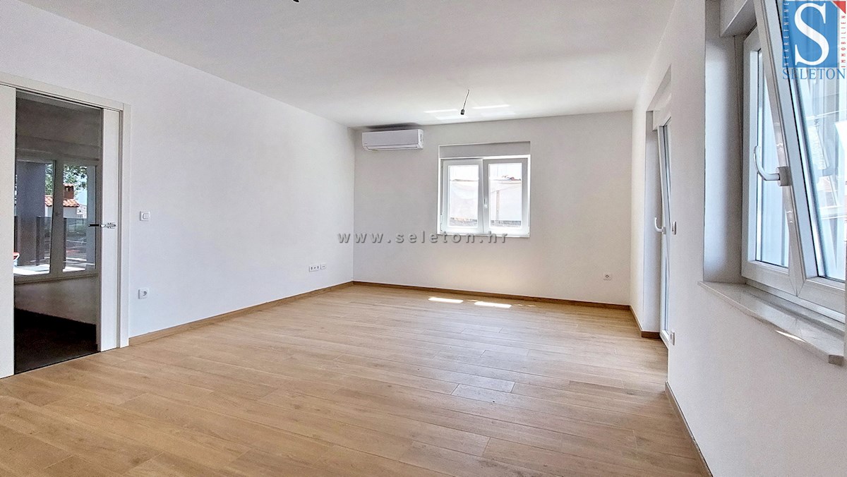 Novo stanovanje v okolici Poreča 72 m2 z vrtom 170 m2