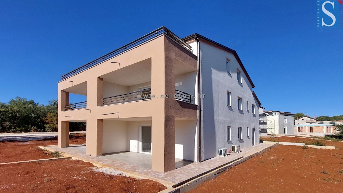 Poreč - okolica, novo stanovanje 66 m2, 2 terasi