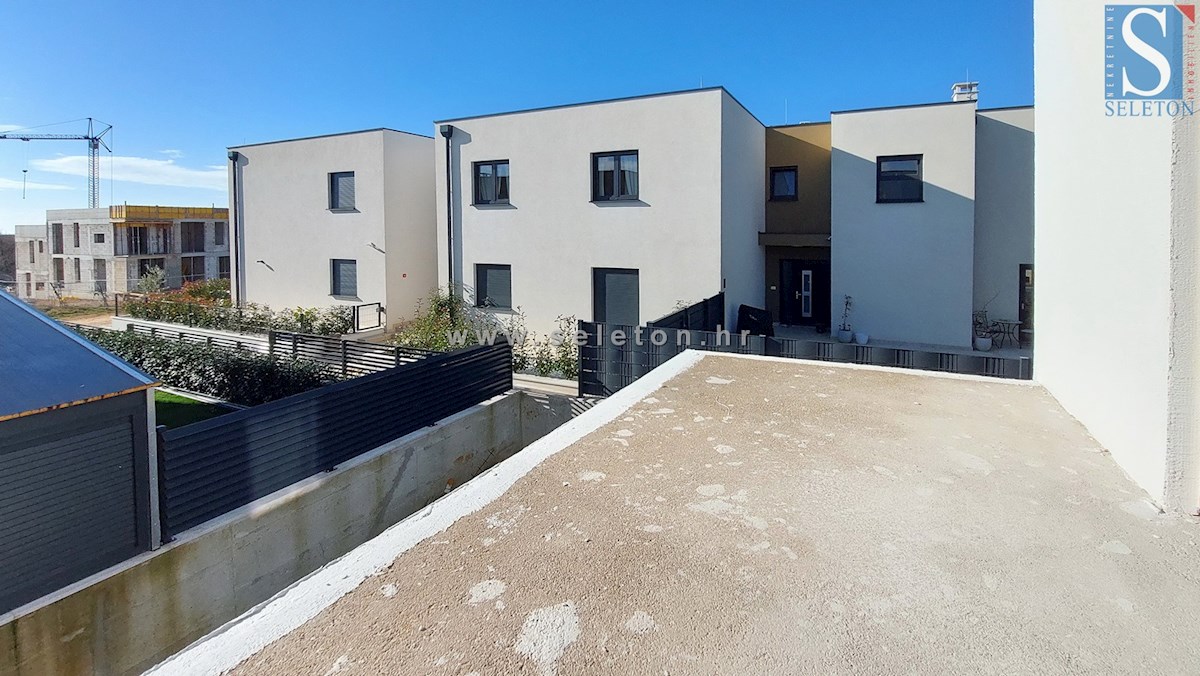 Novo stanovanje 66 m2 v Poreču, 1. nadstropje - v gradnji