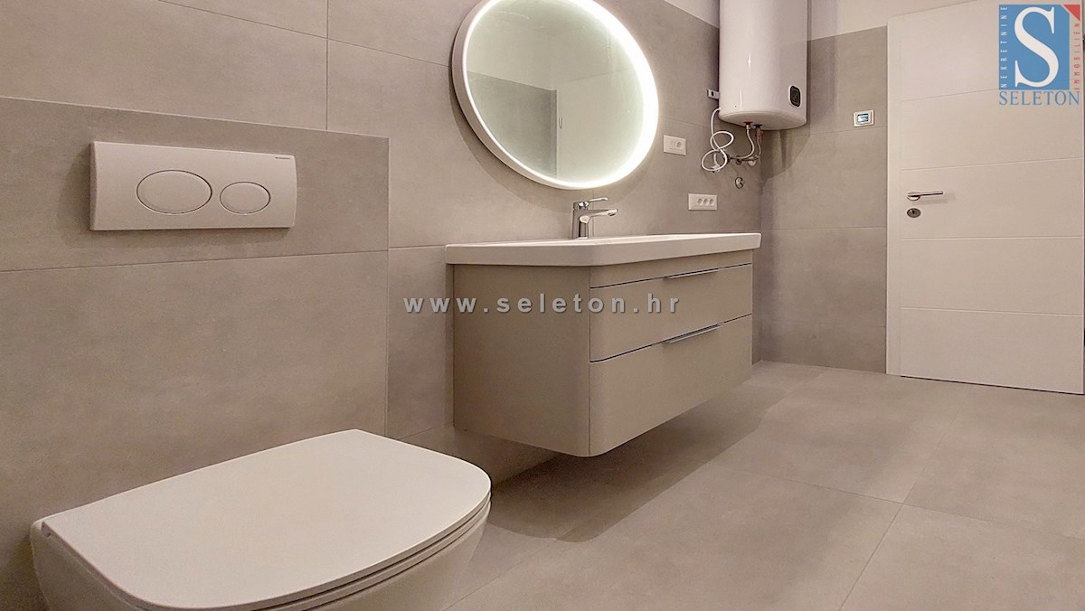 Novo stanovanje 67 m2 s pogledom na morje, DVIGALO, 2 parkirni mesti