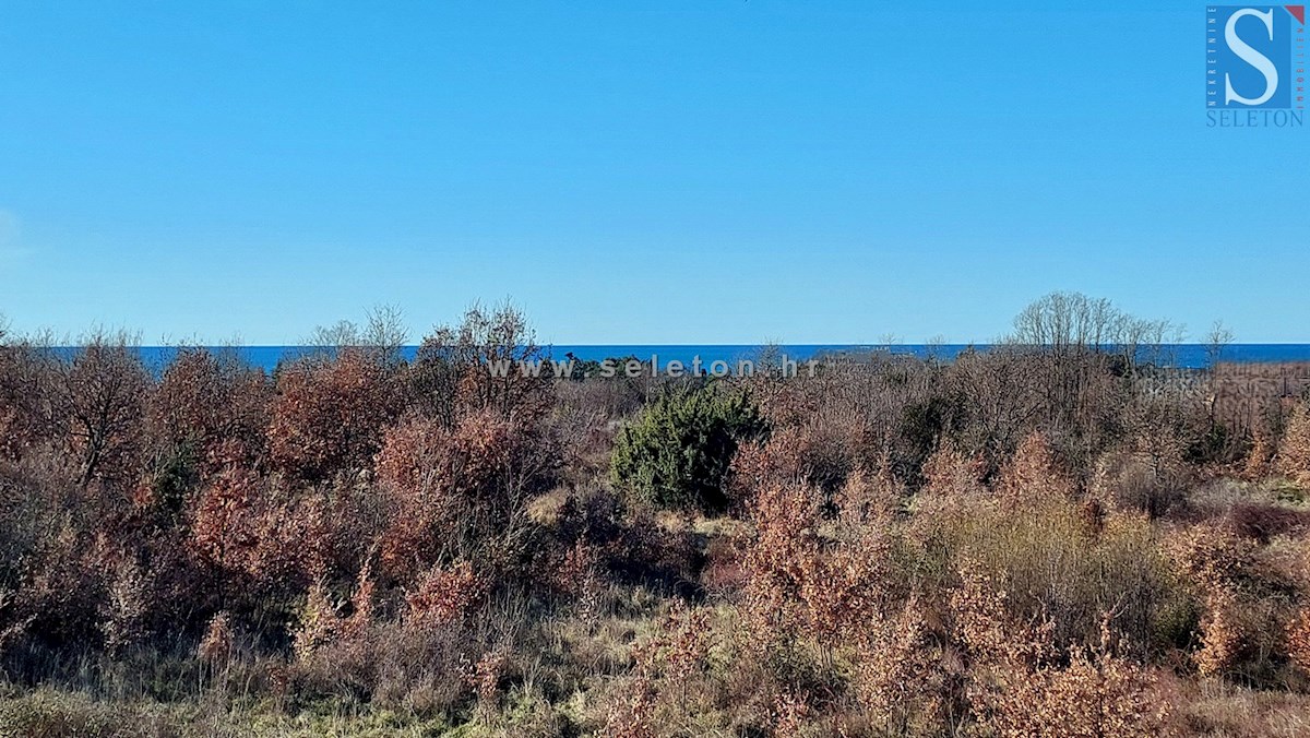 Istra, Poreč, novo stanovanje 161 m2, 2. nadstropje, pogled na morje, cca 800 m od morja (zračne črte)