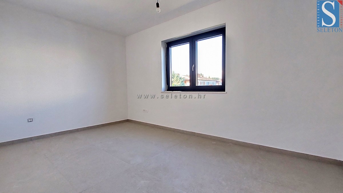 Novo stanovanje v okolici Poreča 94 m2 z veliko strešno teraso od 86 m2