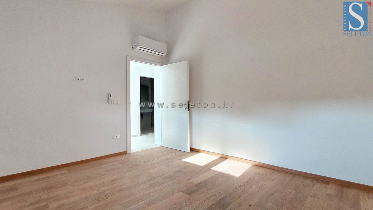 Poreč - okolica, novo stanovanje od 68 m2, 3 spalnice, 2 parkirni mesti