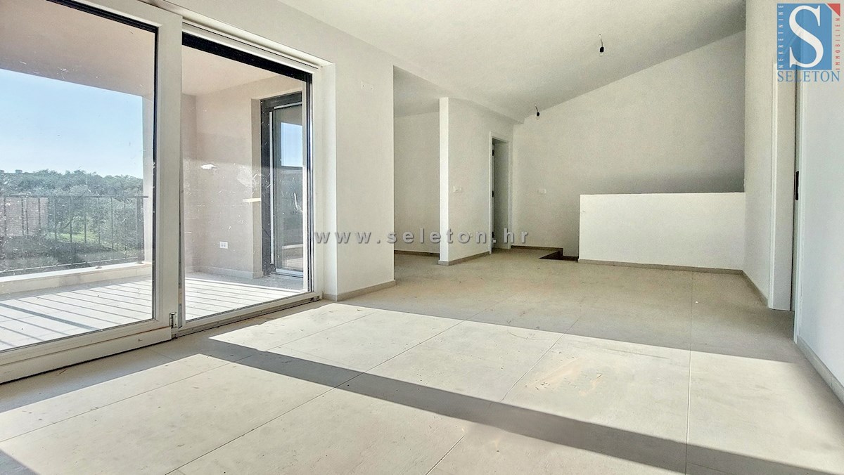 Poreč - okolica, novo stanovanje od 68 m2, 3 spalnice, 2 parkirni mesti