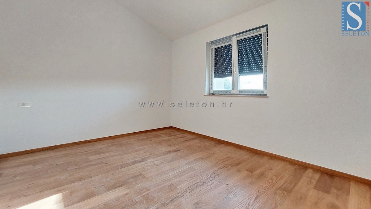 Poreč - okolica, novo stanovanje od 68 m2, 3 spalnice, 2 parkirni mesti