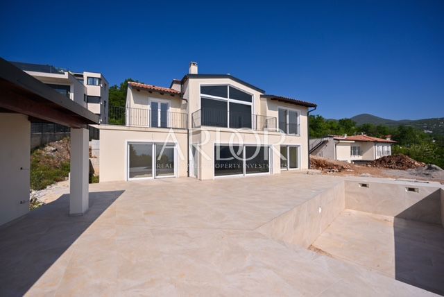 Hiša Opatija - Centar, Opatija, 242m2