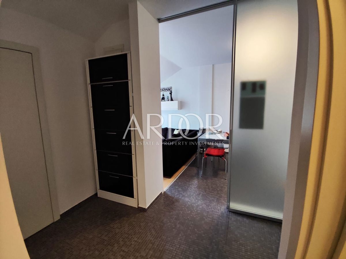 Apartmaj Centar, Rijeka, 56m2