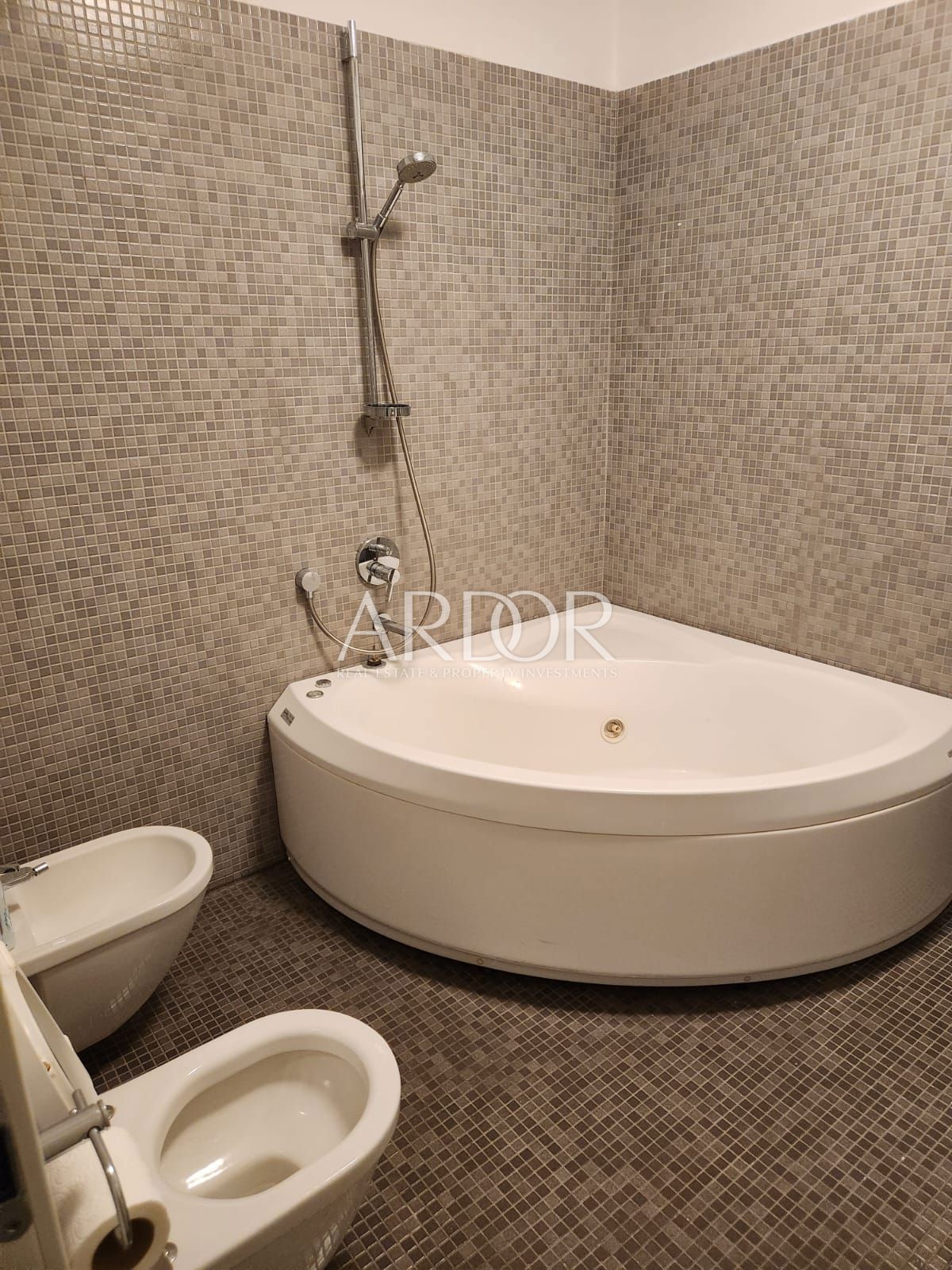 Apartmaj Centar, Rijeka, 56m2