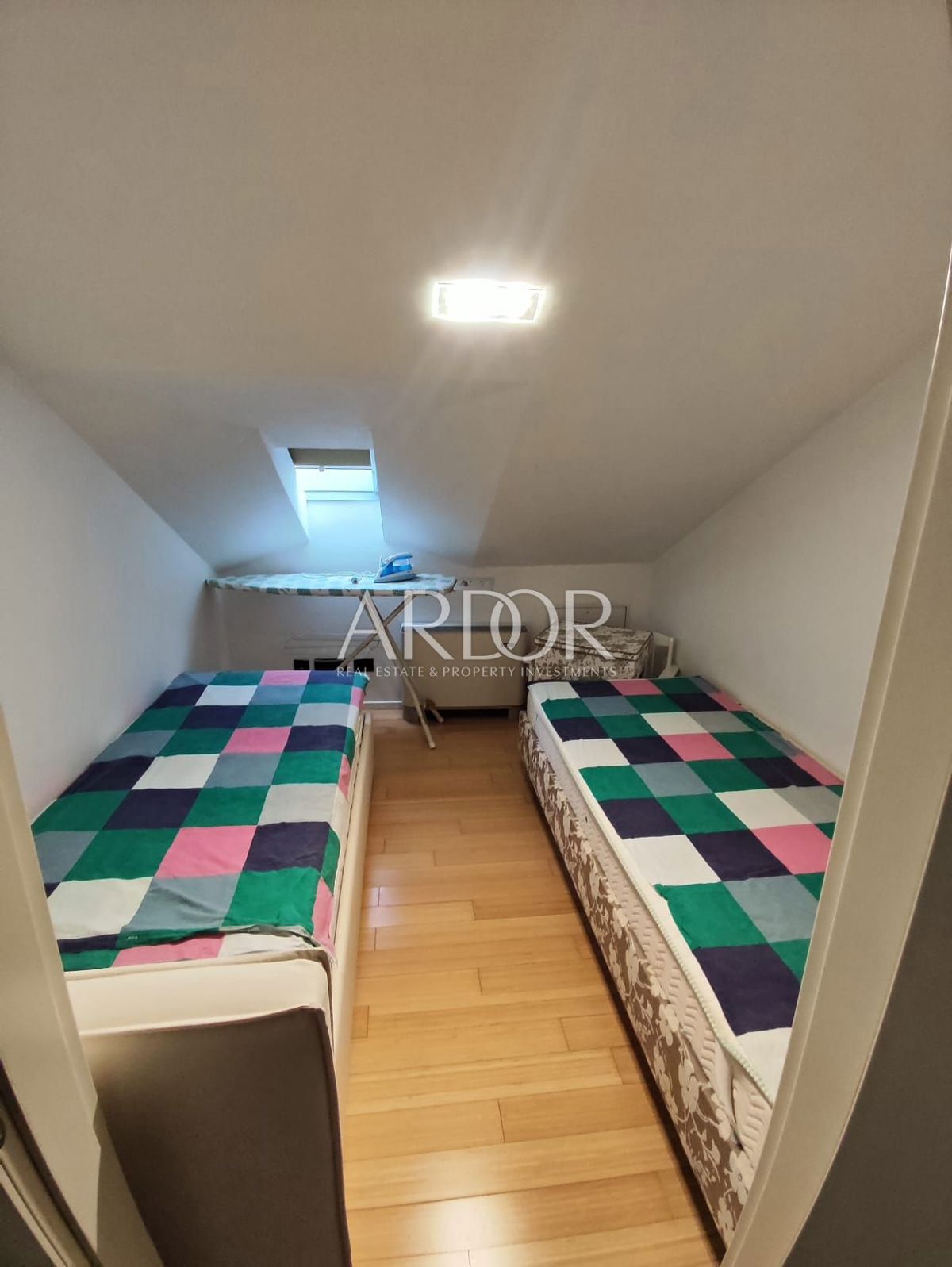 Apartmaj Centar, Rijeka, 56m2