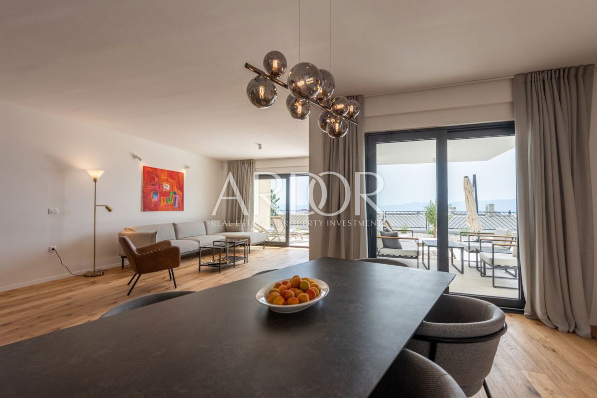 Apartmaj Kostrena, 213m2