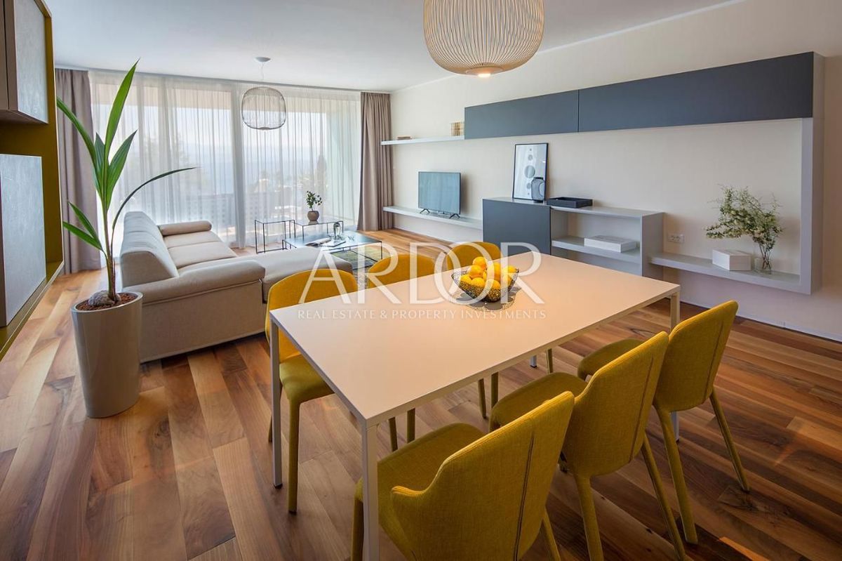 Apartmaj Opatija - Centar, Opatija, 119m2