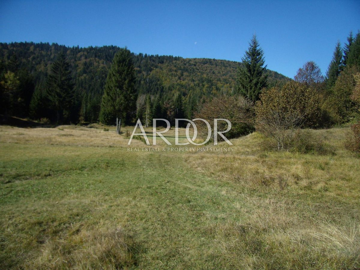 Zemljišče Čabar, 3.712m2
