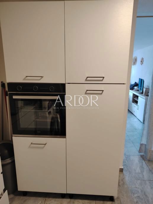 Apartmaj Novi Vinodolski, 75m2