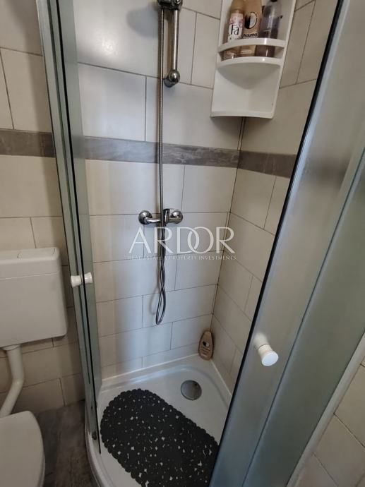 Apartmaj Novi Vinodolski, 75m2