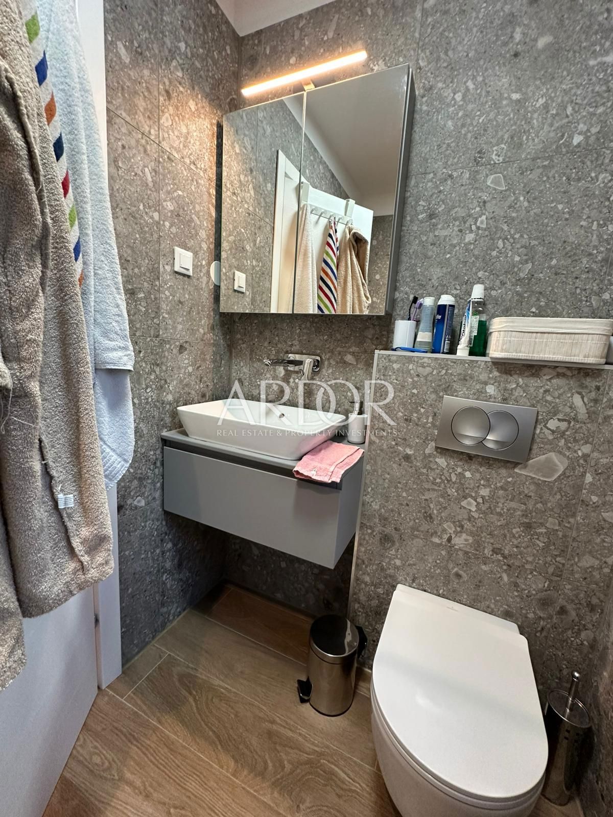 Apartmaj Kostrena, 110,08m2