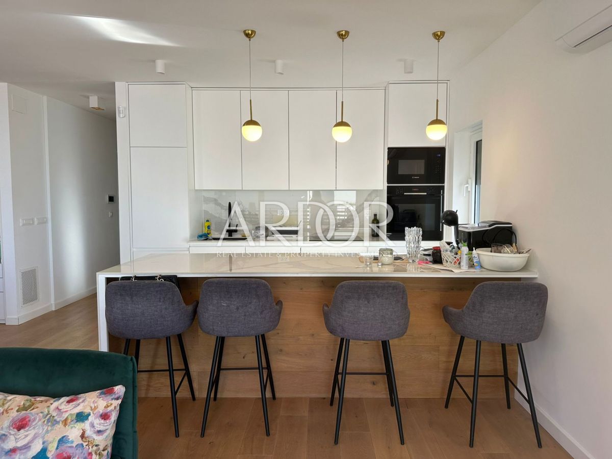 Apartmaj Kostrena, 110,08m2