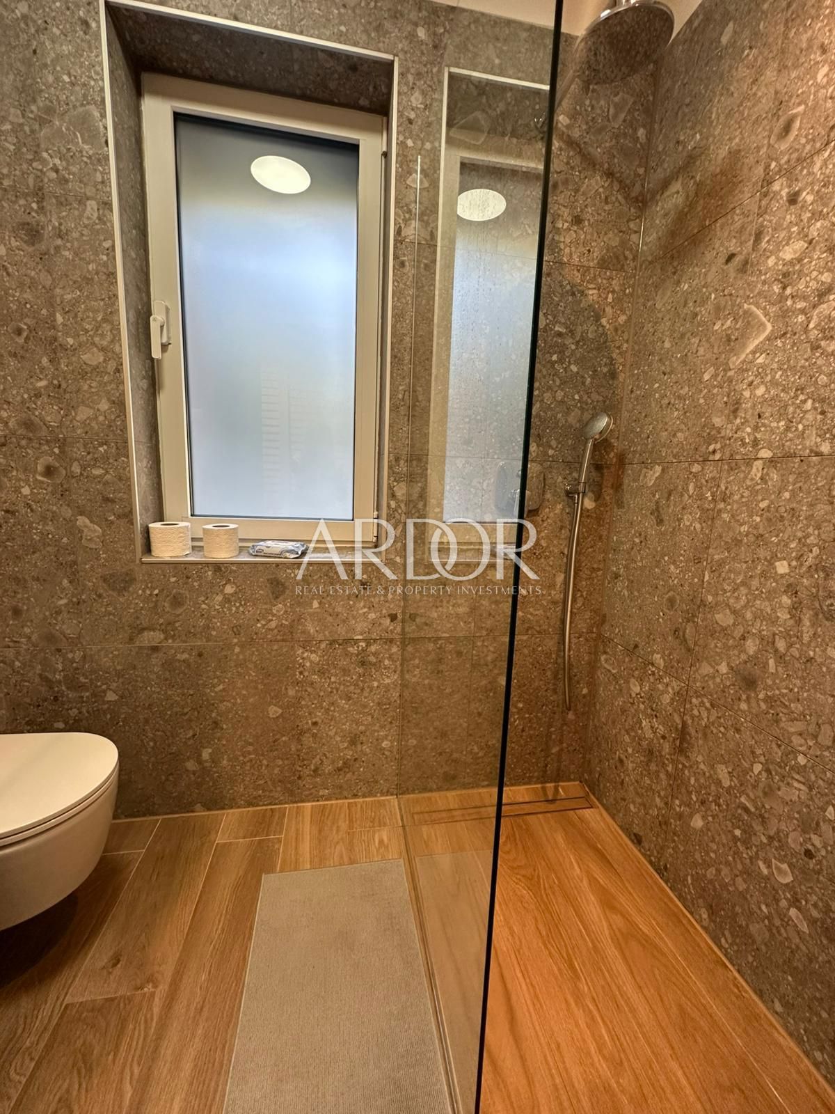 Apartmaj Kostrena, 110,08m2