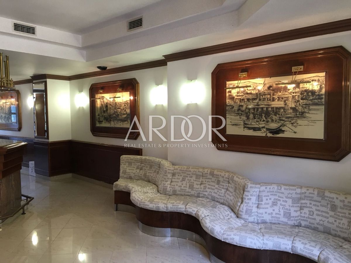 Poslovni prostor Crikvenica, 118,85m2