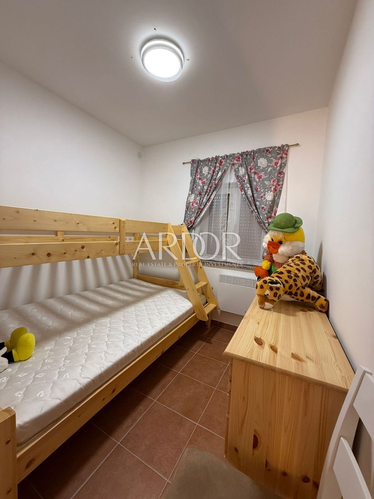 Hiša Sunger, Mrkopalj, 300m2