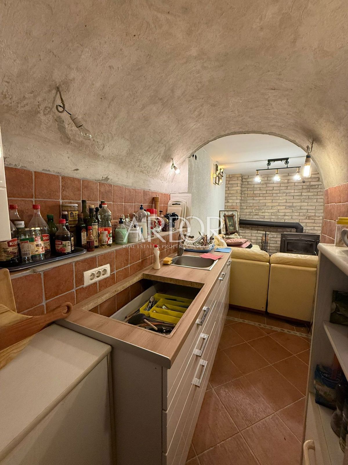 Hiša Sunger, Mrkopalj, 300m2