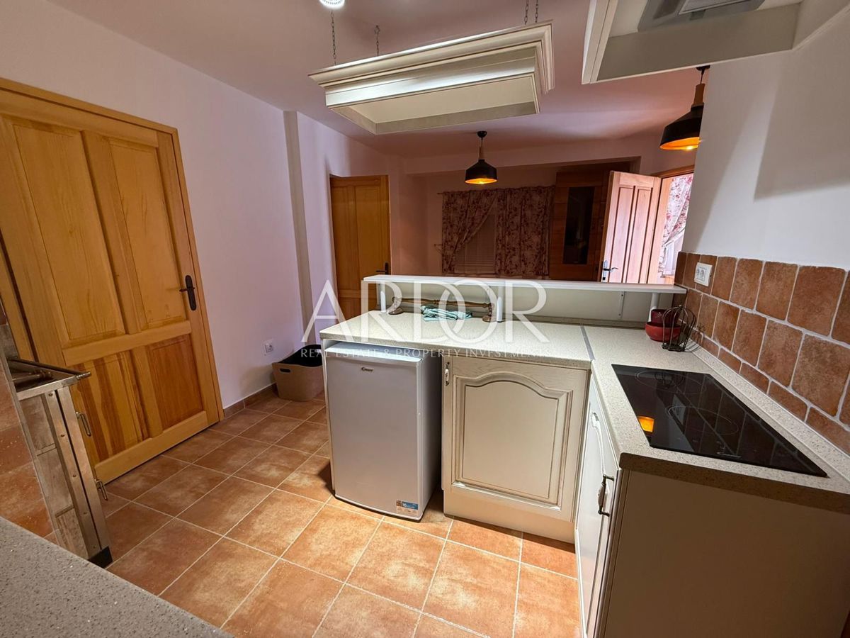 Hiša Sunger, Mrkopalj, 300m2