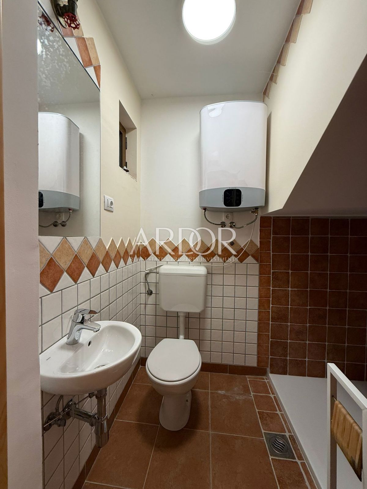 Hiša Sunger, Mrkopalj, 300m2