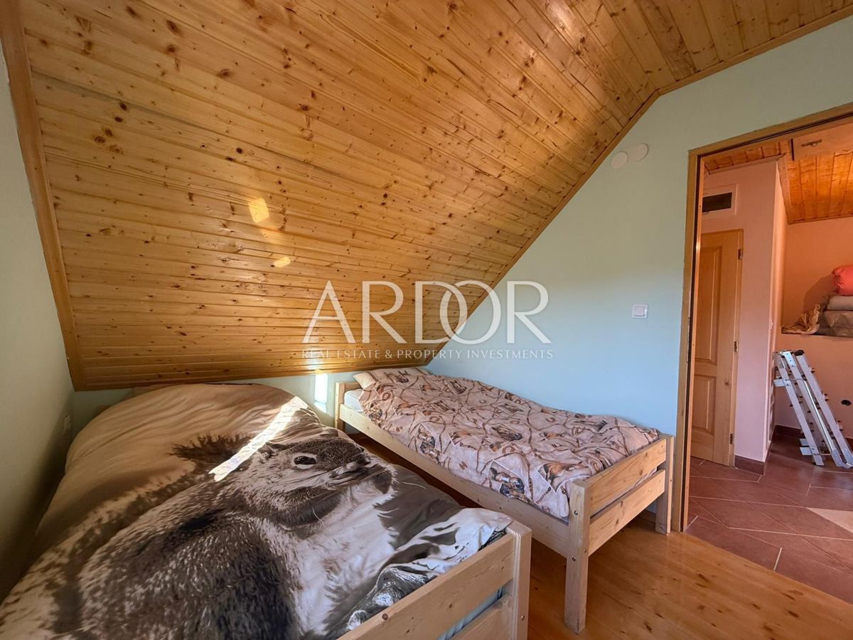 Hiša Sunger, Mrkopalj, 300m2