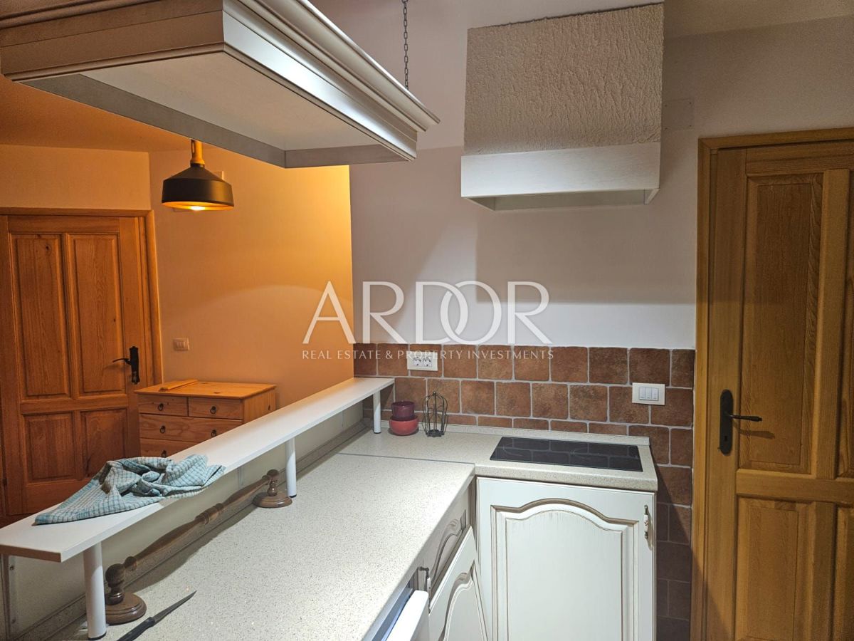 Hiša Sunger, Mrkopalj, 300m2