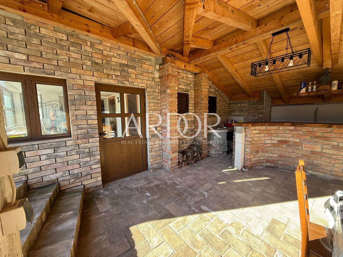 Hiša Sunger, Mrkopalj, 300m2