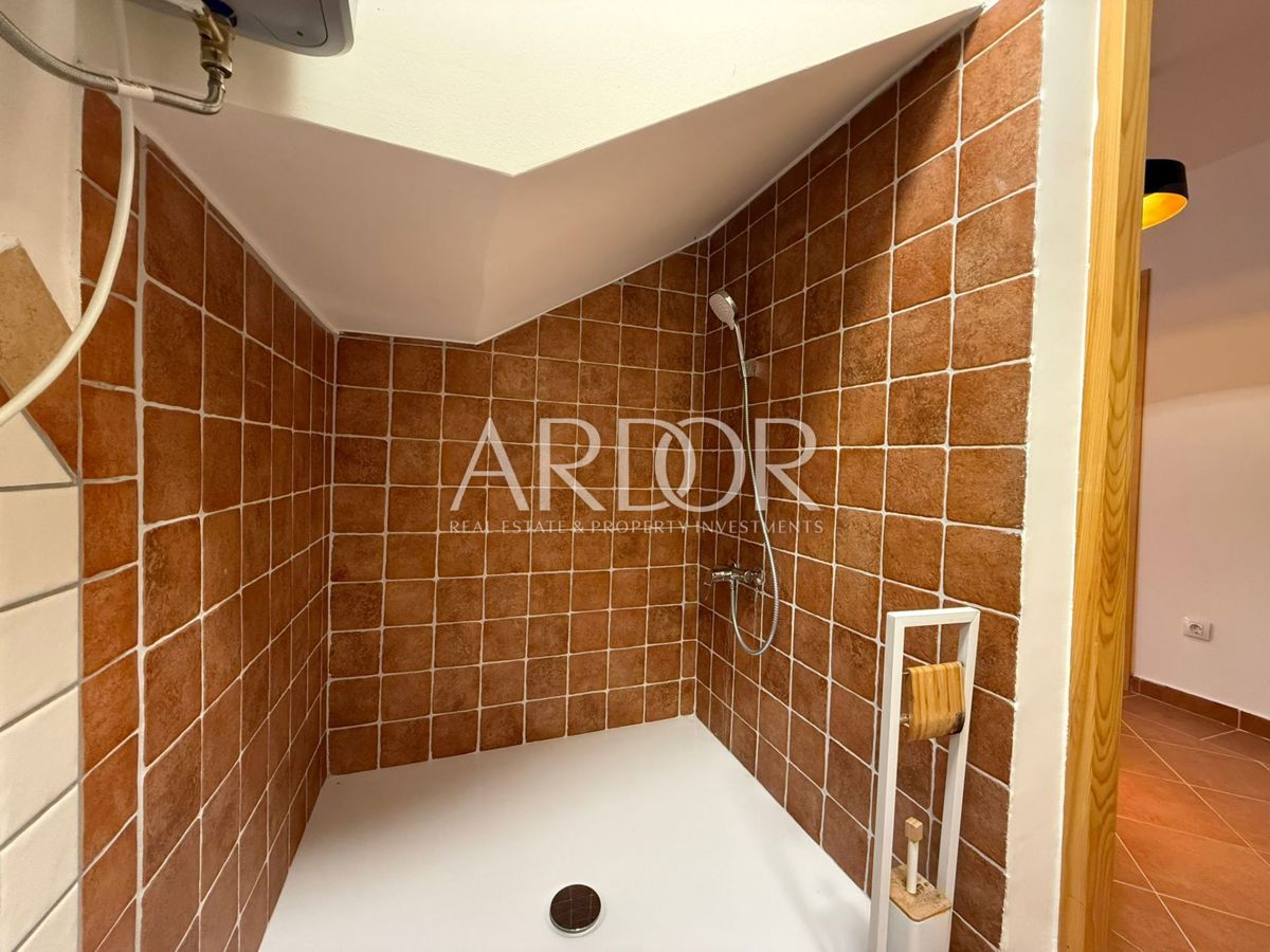 Hiša Sunger, Mrkopalj, 300m2