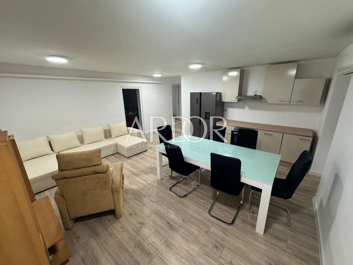 Apartmaj Centar, Rijeka, 120m2