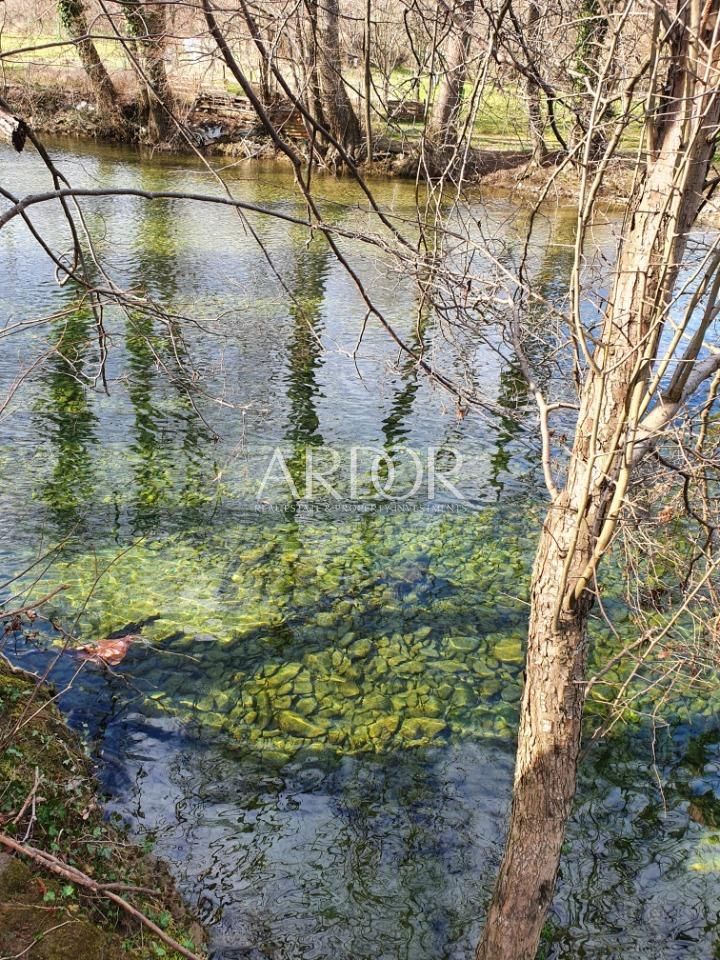 Zemljišče Jelenje, 1.700m2