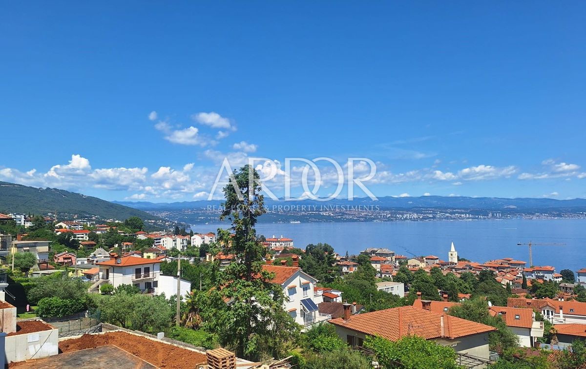 Apartmaj Lovran, 117m2