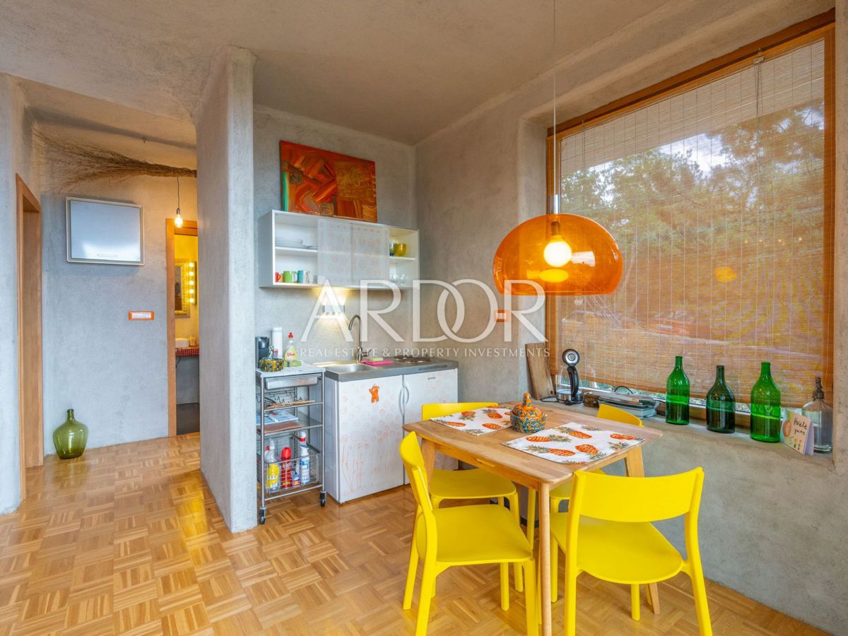 Hiša Kostrena, 250m2