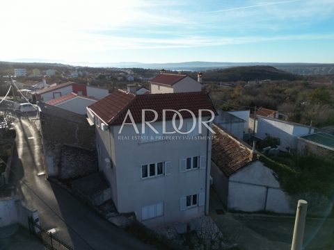 Hiša Jadranovo, Crikvenica, 220m2