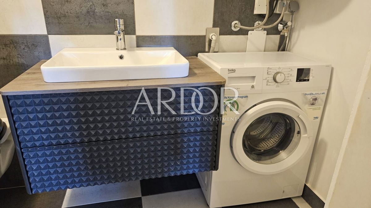 Apartmaj Mali Lošinj, 65,68m2