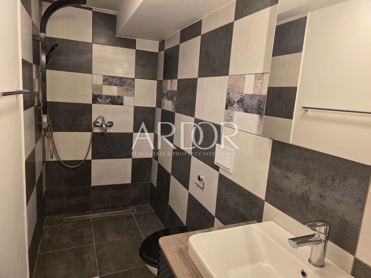 Apartmaj Mali Lošinj, 65,68m2