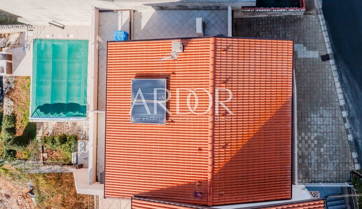 Hiša Crikvenica, 352m2