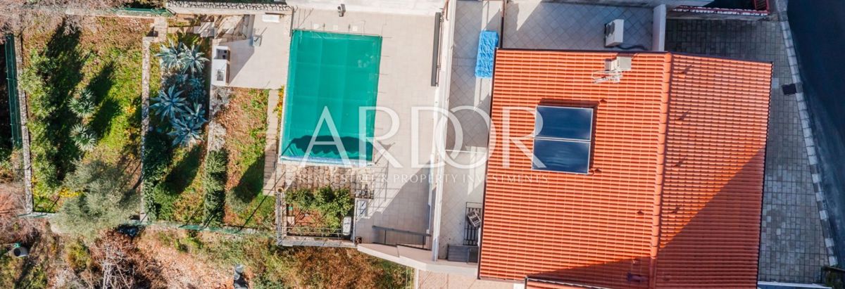 Hiša Crikvenica, 352m2