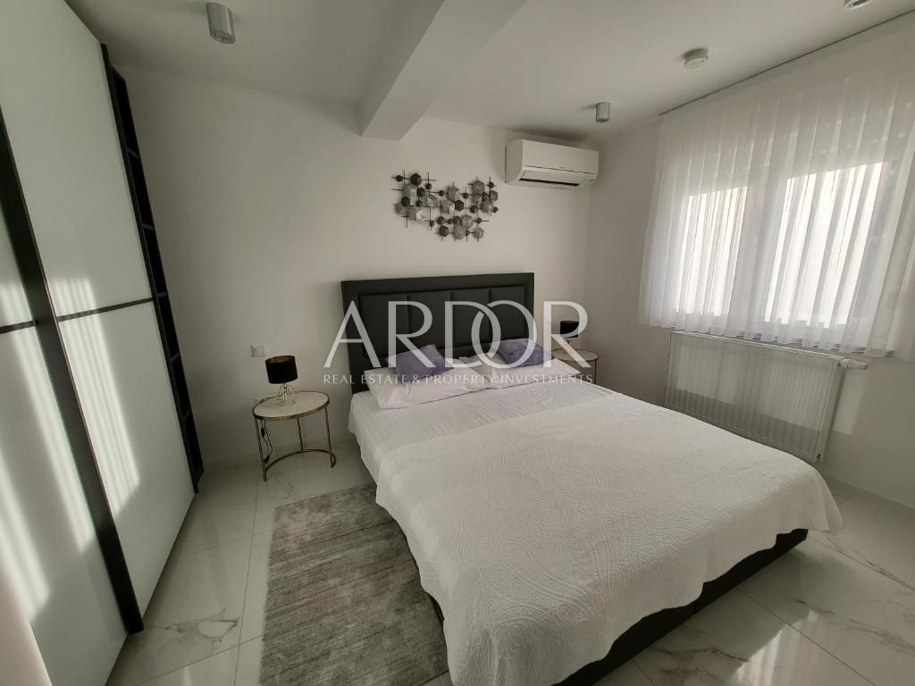 Hiša Crikvenica, 352m2