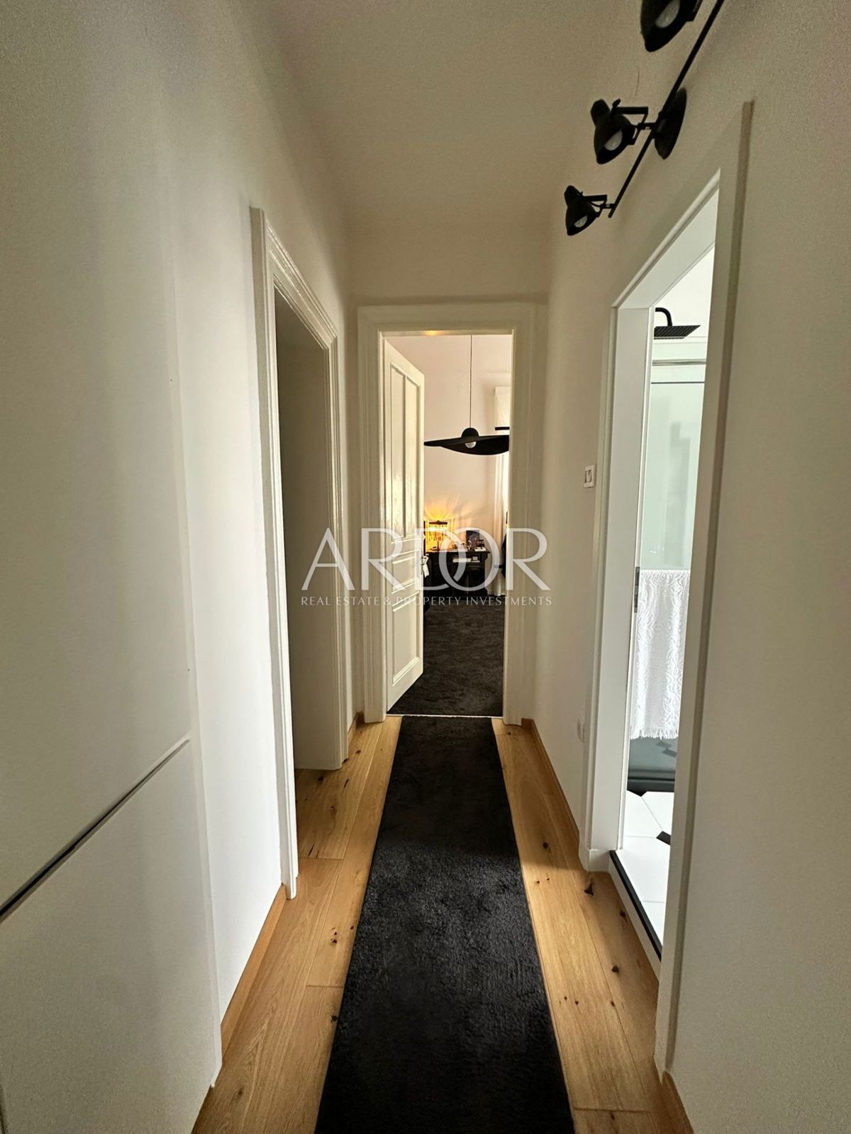 Apartmaj Centar, Rijeka, 136m2