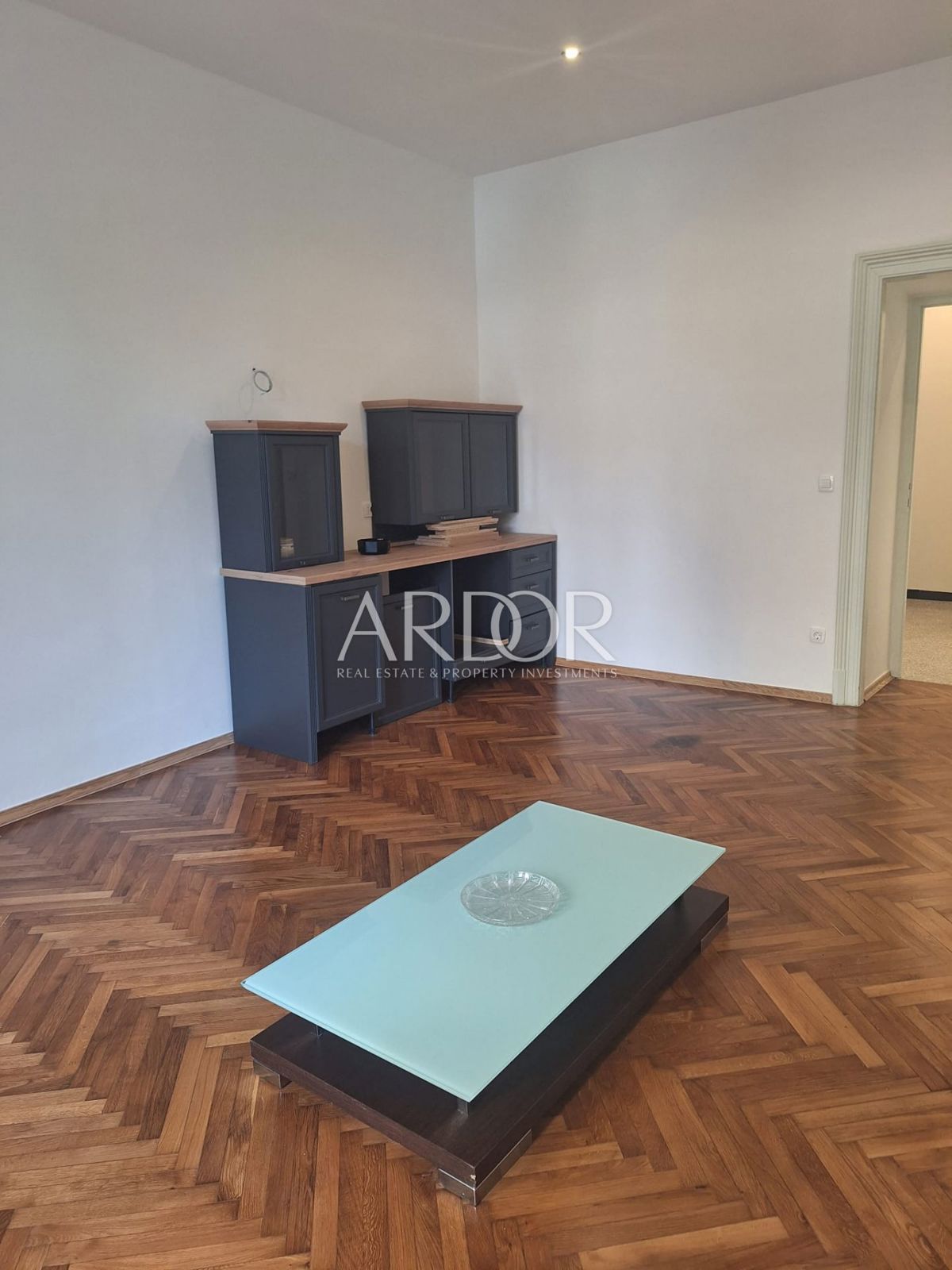 Apartmaj Centar, Rijeka, 82m2